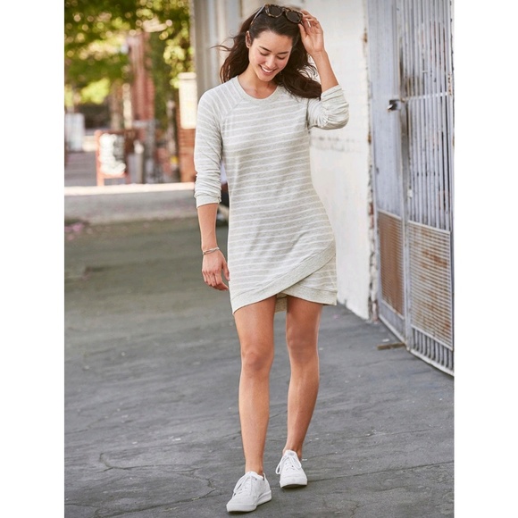 Athleta Dresses & Skirts - Athleta Stripe Long Sleeve Sweater Dress